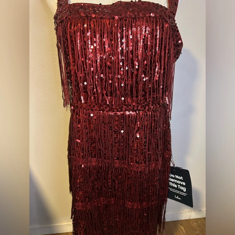 Lulu's Burgundy Dress with Deep Red Lining - Picture 6 of 11